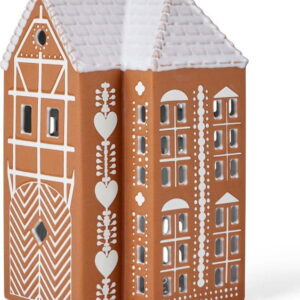 Kameninový svícen Gingerbread Lighthouse – Kähler Design. Nejlepší vtipy na světě na každý den.