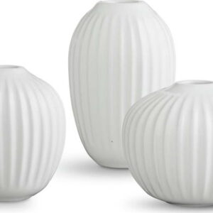 Sada 3 miniaturních kameninových bílých váz Kähler Design Hammershoi Miniature. Nejlepší vtipy na světě na každý den.